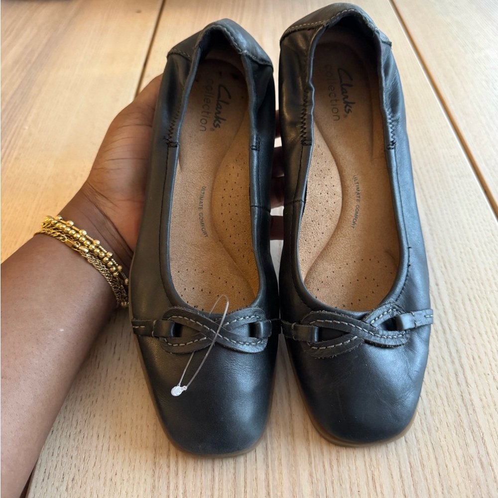 Clarks Women's Dark Gray Leather Loafers
